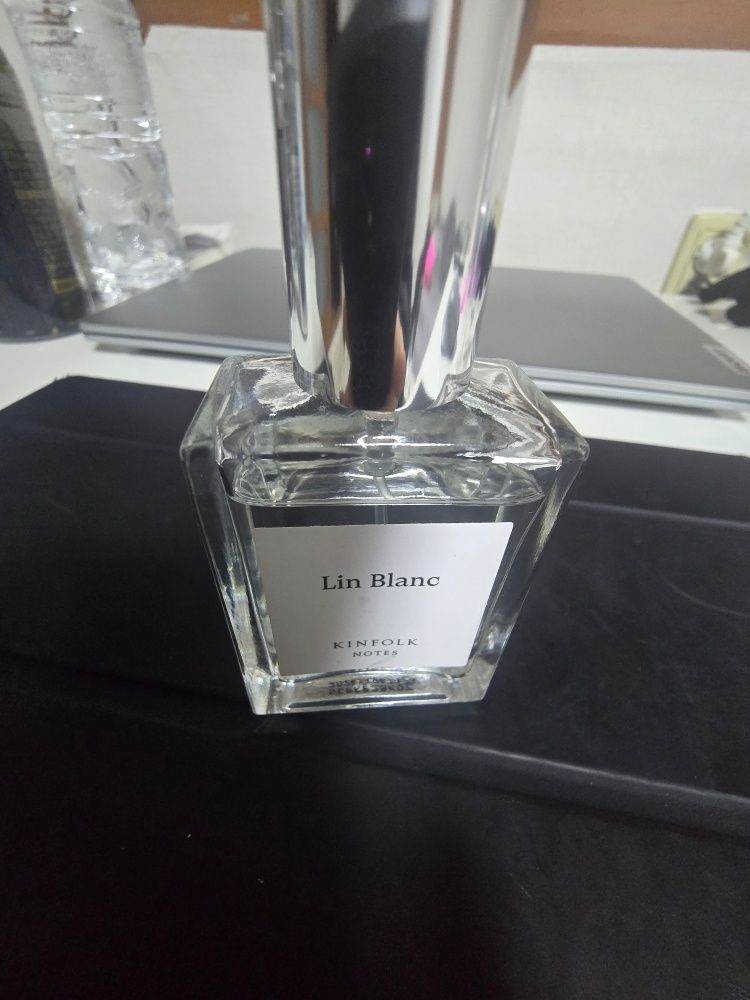 KINFOLK NOTES Lin Blanc 香水　30ml オードパルファム］ポゥ・ブラン