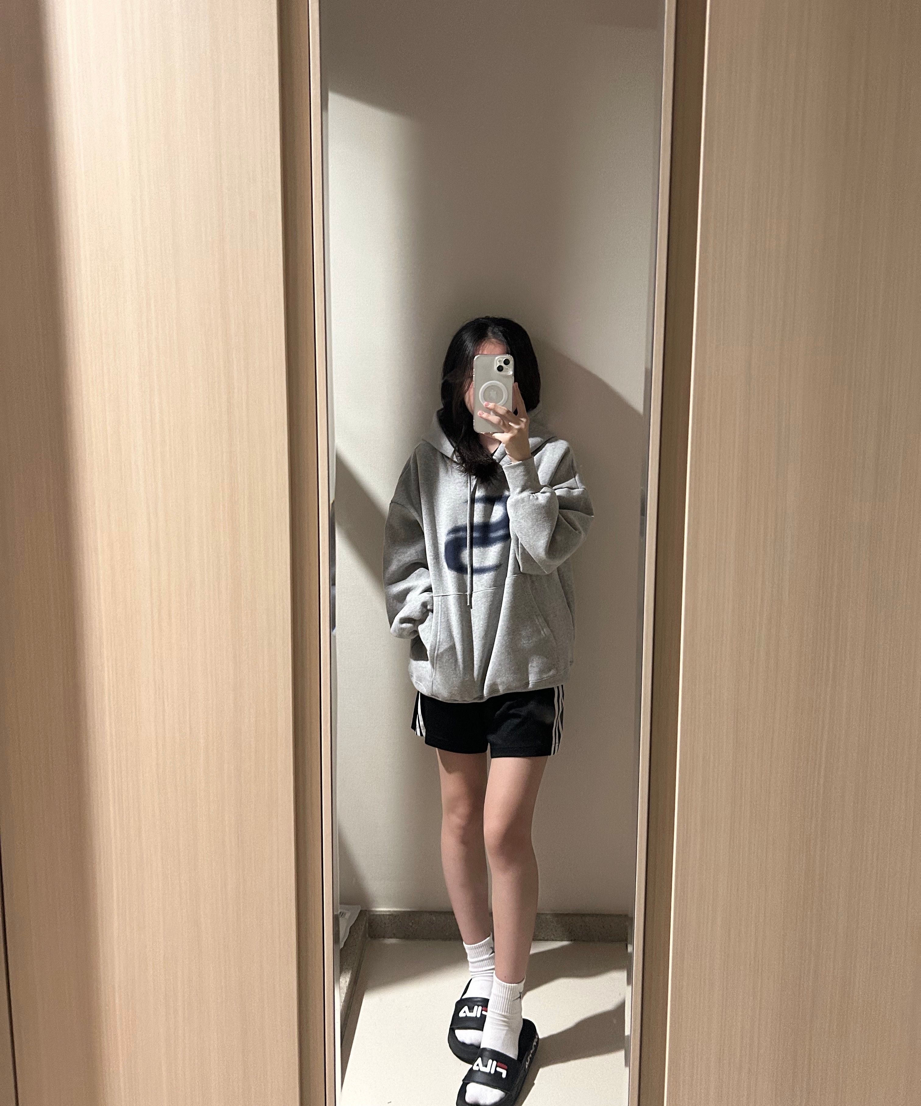 ☆SORANO☆ SORANO Signature Logo Patch Hoodie2Color Hololive Tokino Sora - Pullover Hoodie 