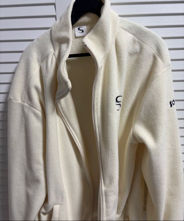 韓国発!【SORANO】Basic Logo FLEECE JACKET/男女共用 韓国発!【SORANO】Basic Logo FLEECE JACKET/男女共用