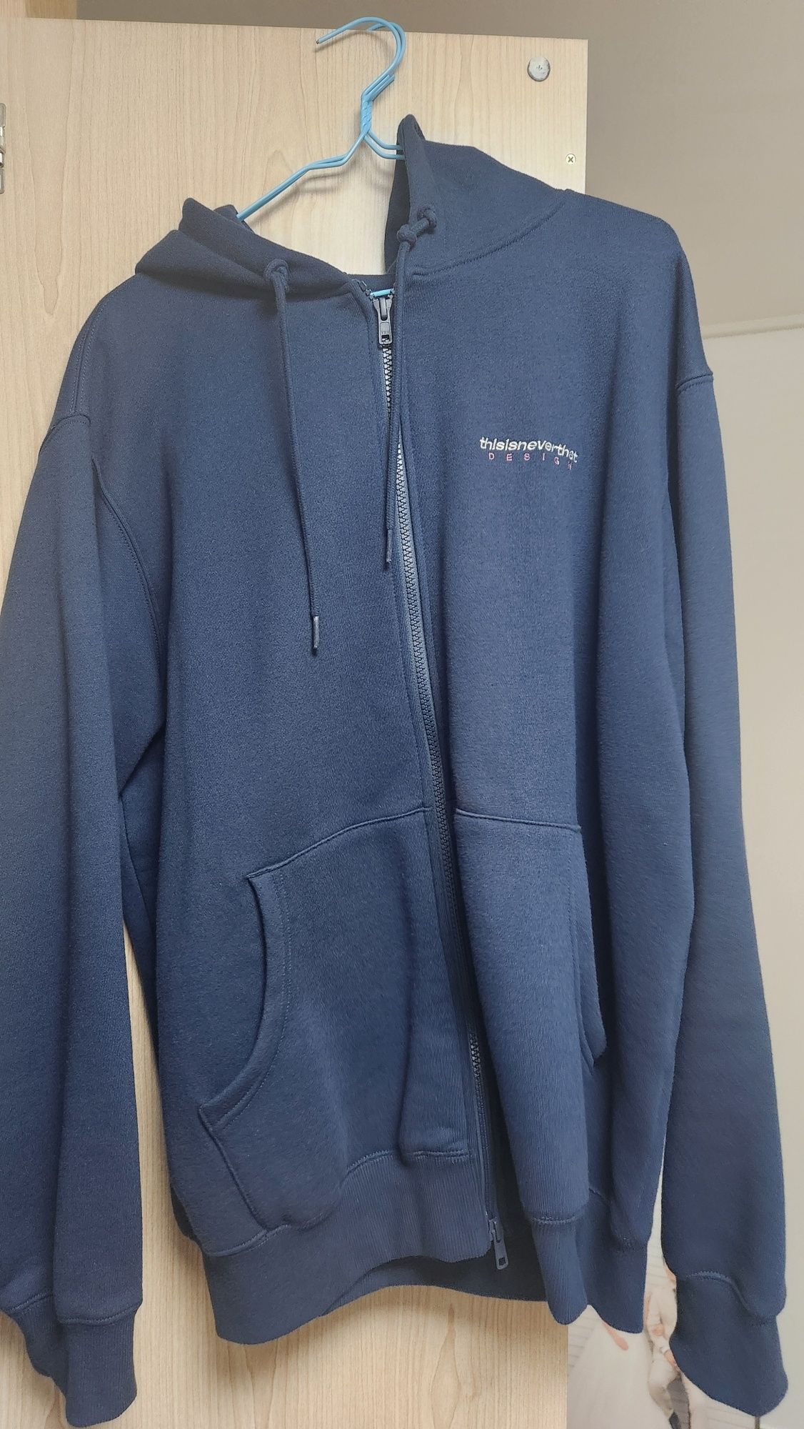 MUSINSA | thisisneverthat DSN-Logo Zip Up Hoodie Navy