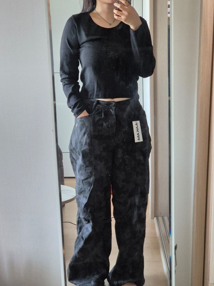 MUSINSA | AAKAM Knee Pin-tuck Camouflage Twill Pants (Black)