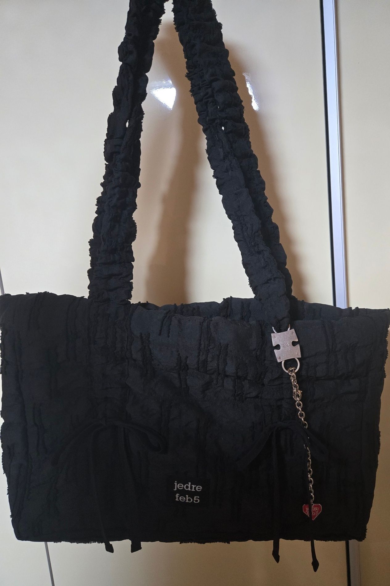 MUSINSA | JEDREFEB5 Puffer Butterfly Shoulder Bag Large