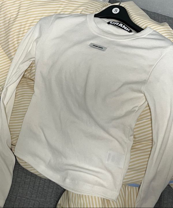 MUSINSA | CRANK Crew neck basic long sleeve top_black