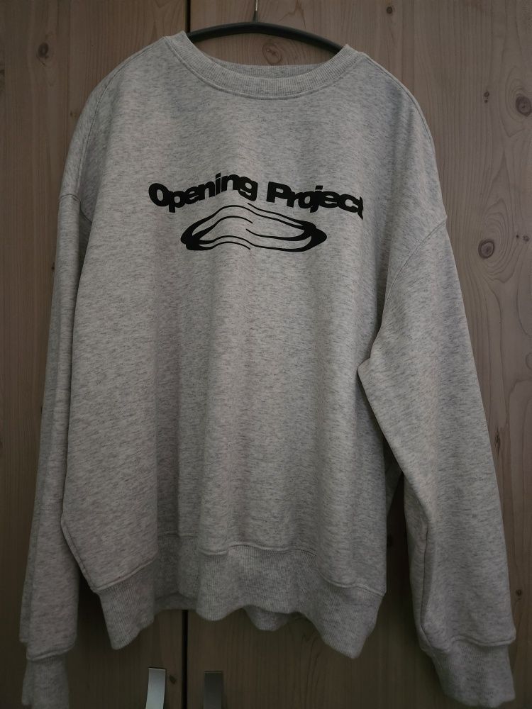 opening project アイデンティティ スウェットシャツ チャコール MUSINSA公式 | OPENING PROJECT W Identity Sweatshirt - Charcoal