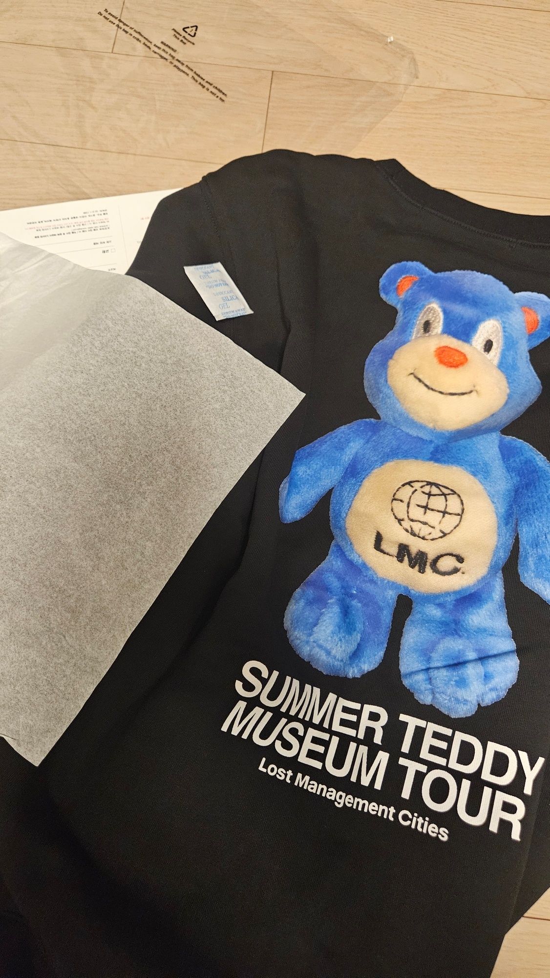 【LMC】 ★ SUMMER TEDDY MUSEUM TOUR SWEATSHIRT ★ 大人気 MUSINSA | LMC SUMMER TEDDY MUSEUM TOUR SWEATSHIRT black