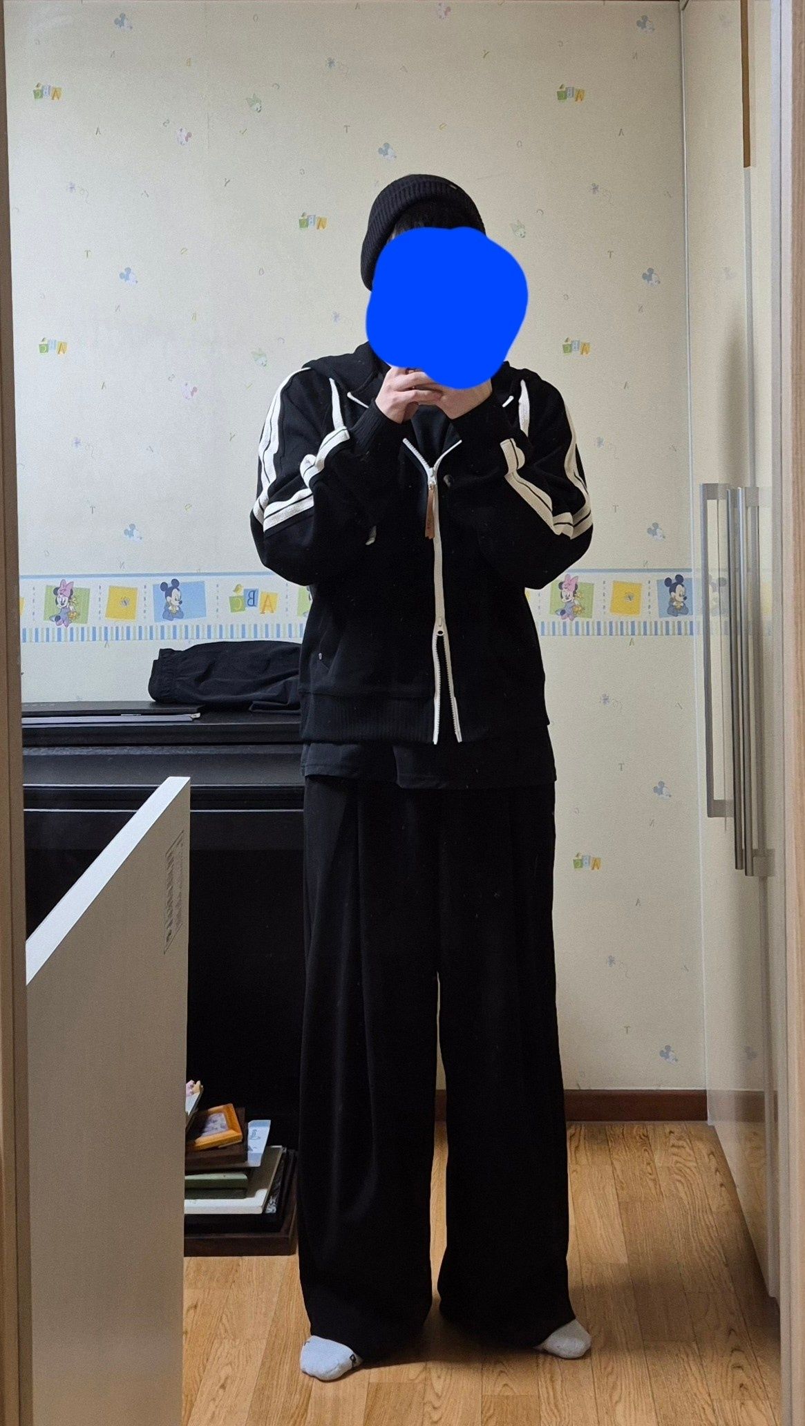 MUSINSA | SATUR Lawton loose fit hood zip-up caviar black