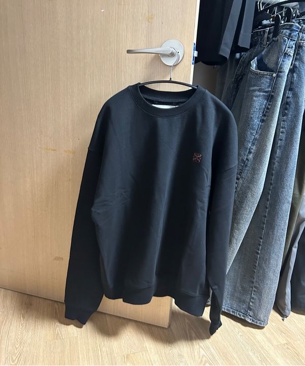 スウェット・トレーナー SATUR Classic Logo Basic Sweatshirt Black Brown MUSINSA | SATUR Classic Logo Basic Sweatshirt Black Brown