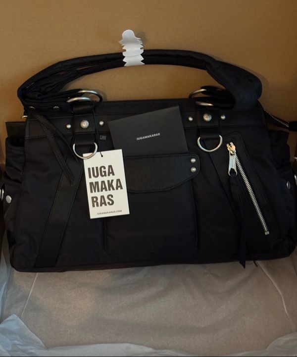 MUSINSA公式 | IUGAMAKARAS Studded Nylon Shoulder Bag (Black)