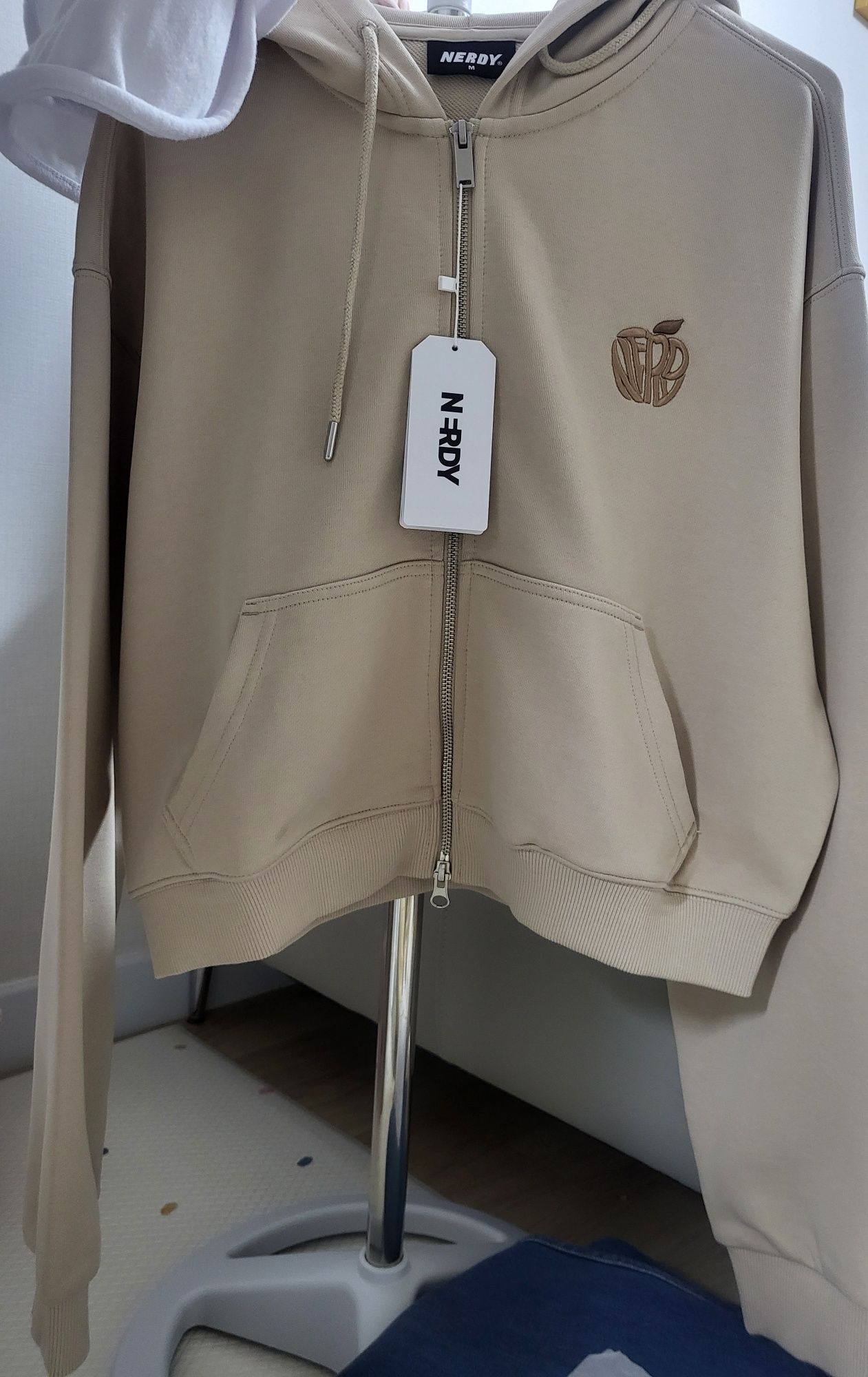 MUSINSA公式 | NERDY Women's Souffle Crop Hoodie Zip-Up