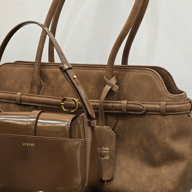 MUSINSA公式 | ROLAROLA BUCKLE TOTE BAG BROWN