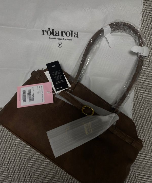 ● ROLAROLA ● 人気！BUCKLE TOTE BAG MUSINSA公式 | ROLAROLA BUCKLE TOTE BAG BROWN
