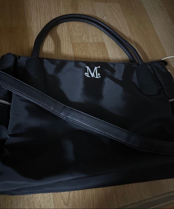 MUSINSA | MUCENT 4-Way Signature Logo Unisex Tote Bag
