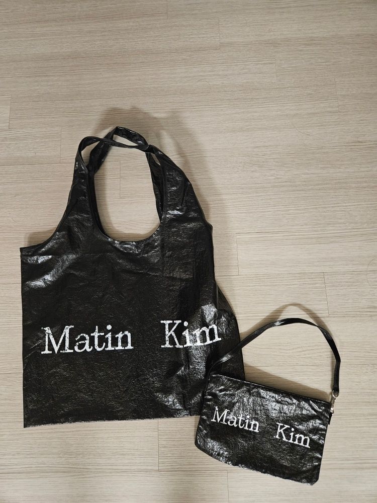 MUSINSA | MATIN KIM MATIN CRACKED LOGO GLOSSY ECOBAG IN