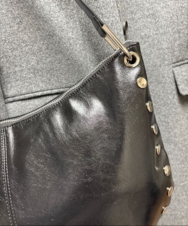 無料配送 ★ MATIN KIM ★ STUD LEATHER HOBO BAG STUD LEATHER SHOULDER BAG IN BLACK – Matin Kim