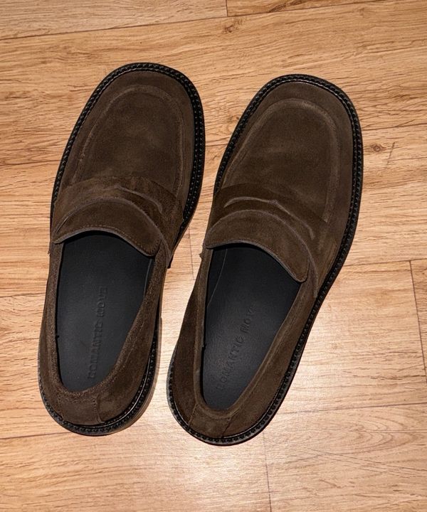 MUSINSA公式 | ROMANTIC MOVE ニューミニマルローファー R24M050