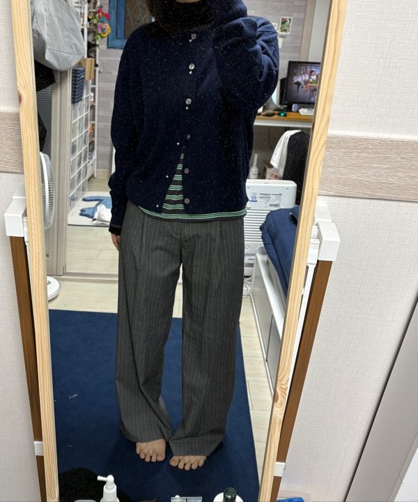 パンツ ROCKCAKE Harper Stripe One Tuck Slacks Brown RC24PT07400 MUSINSA公式 | ROCKCAKE Harper Stripe One Tuck Slacks - Black