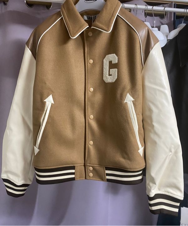 【GRAILZ】ELDERLY COUPLE VARSITY JACKET [CAMEL] MUSINSA | GRAILZ ELDERLY COUPLE VARSITY JACKET [CAMEL]