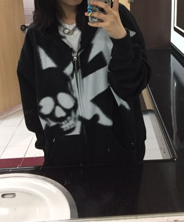 MUSINSA | NICE GHOST CLUB SPRAY SKULL 3STAR HOODIE ZIP
