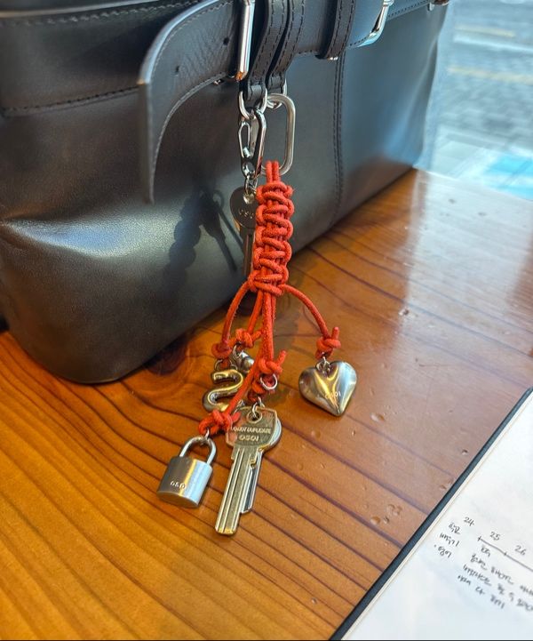 【新品】OSOI / rope key ring MUSINSA公式 | OSOI ROPE KEY RING [RED]