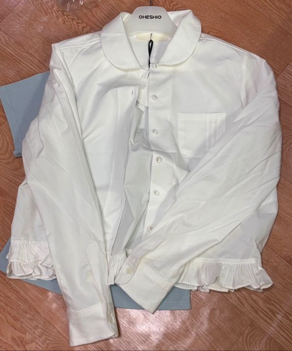 最大15%OFFクーポン MUSINSA公式 | OHESHIO FRILL POCKET BLOUSE, IVORY トップス