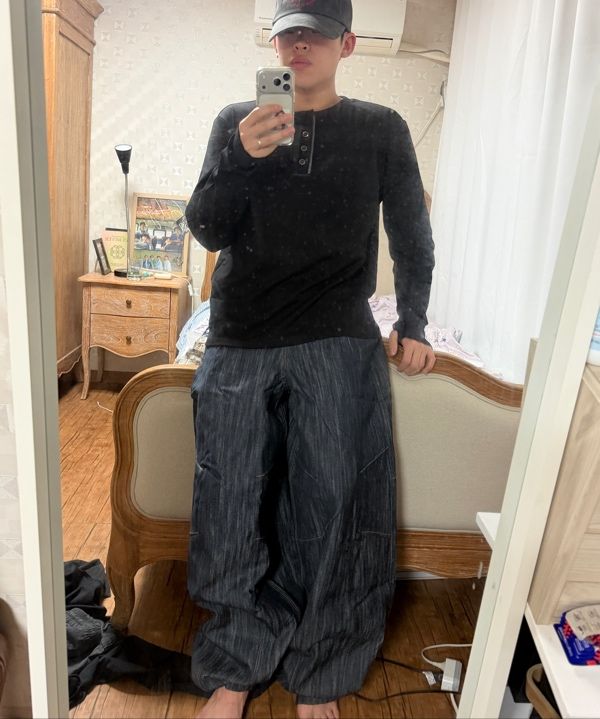 MUSINSA公式 | KICHUL FLOWING WAVE BALLOON DENIM PANTS (RAW INDIGO)