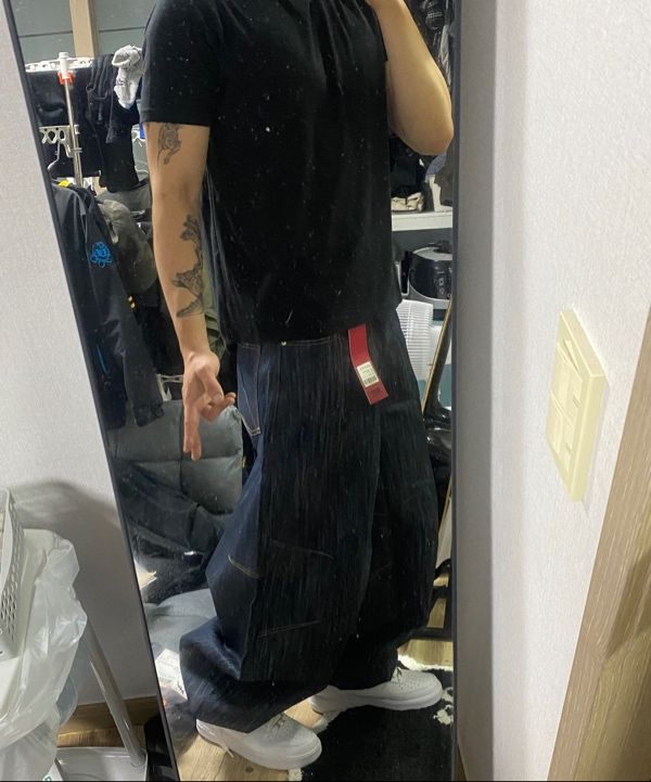 MUSINSA公式 | KICHUL FLOWING WAVE BALLOON DENIM PANTS (RAW INDIGO)