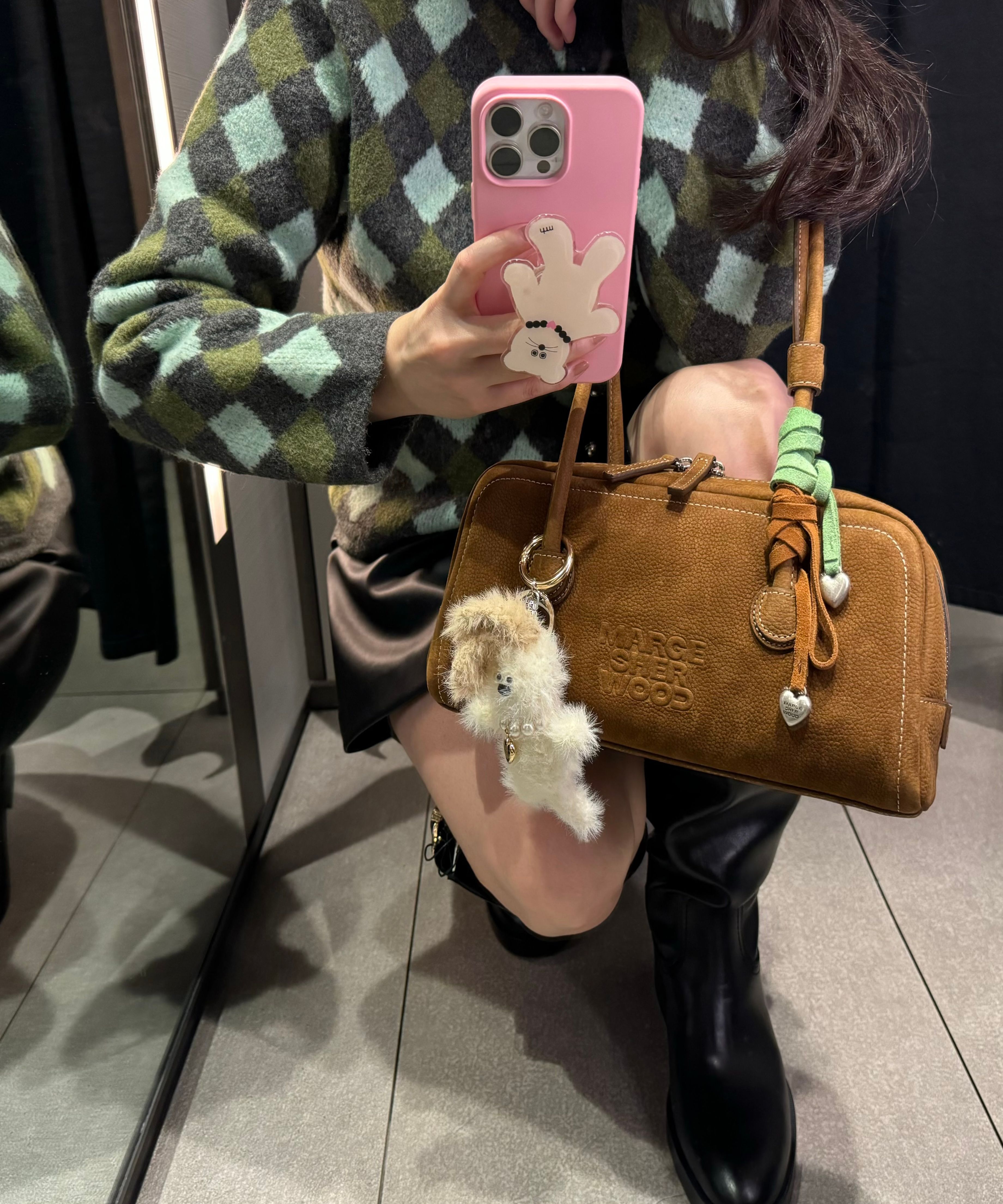 ファッション雑貨・小物その他 [Margesherwood] / HEART CHARM / hazelnut suede MUSINSA | MARGESHERWOOD HEART CHARM_hazelnut suede