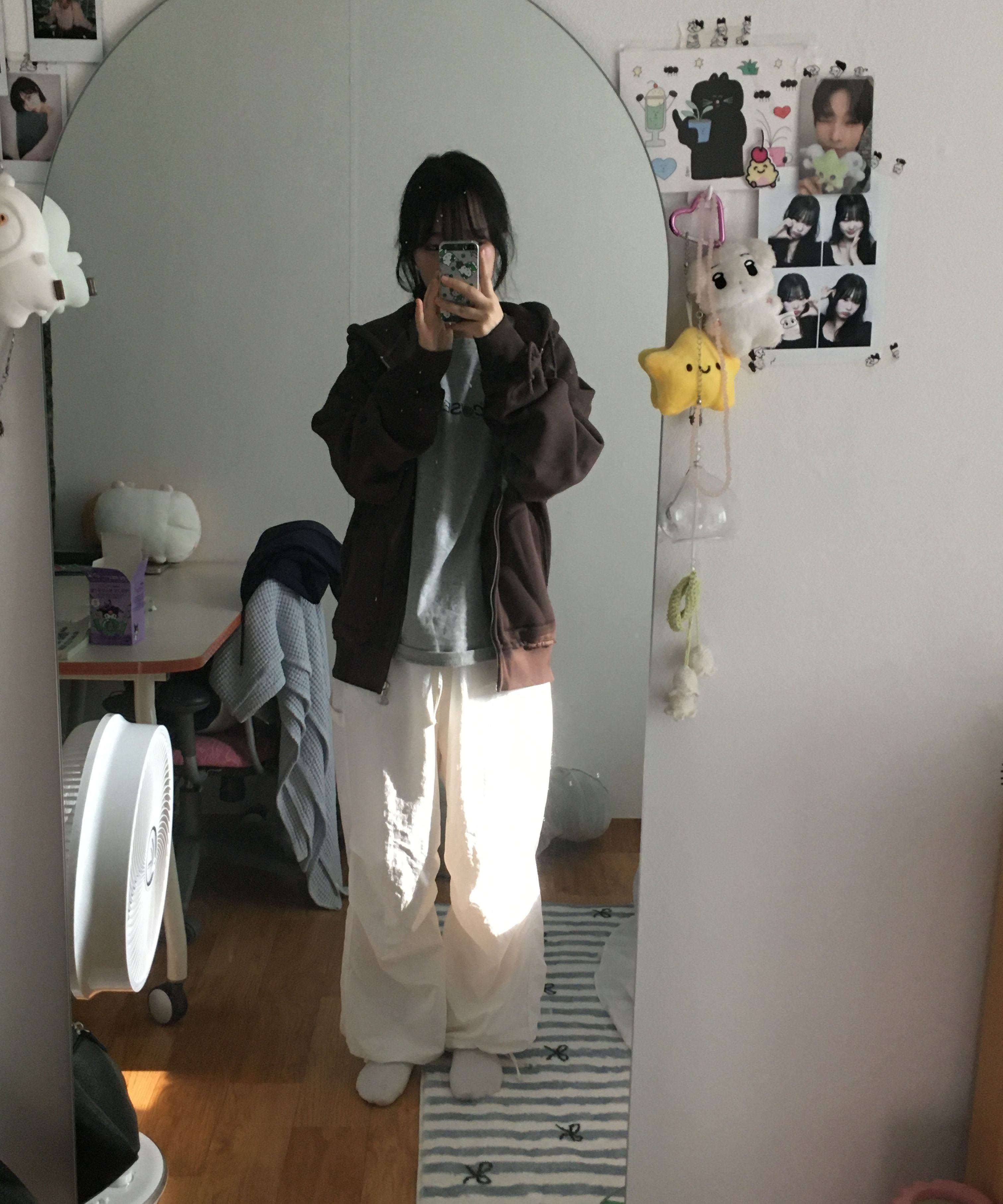 TWINKLE HOOD ZIP-UP DARK BROWN - coyseio