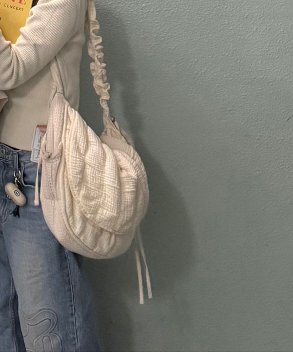 バックパック・リュック [COYSEIO]Quilted Cross Bag Ivory MUSINSA | COYSEIO QUILTED CROSS BAG IVORY