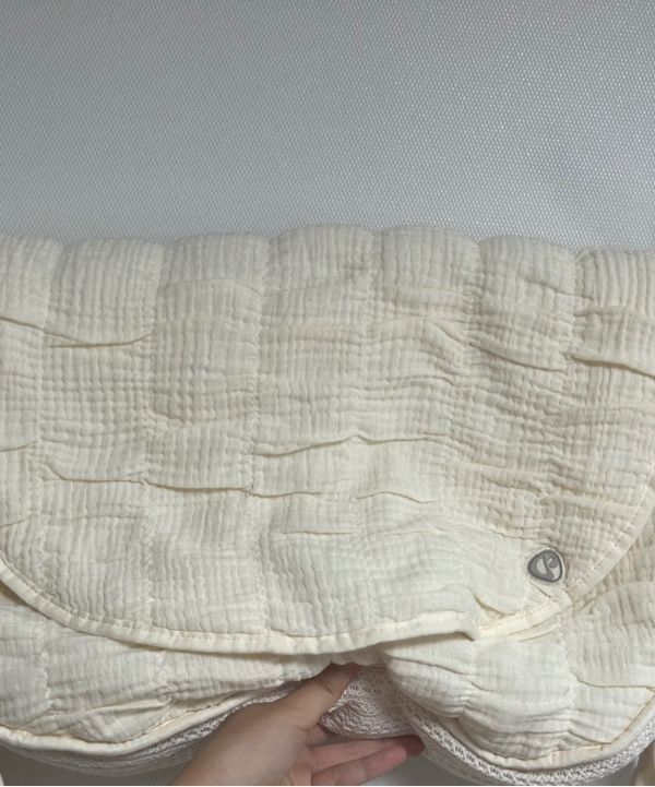 MUSINSA | COYSEIO QUILTED CROSS BAG IVORY