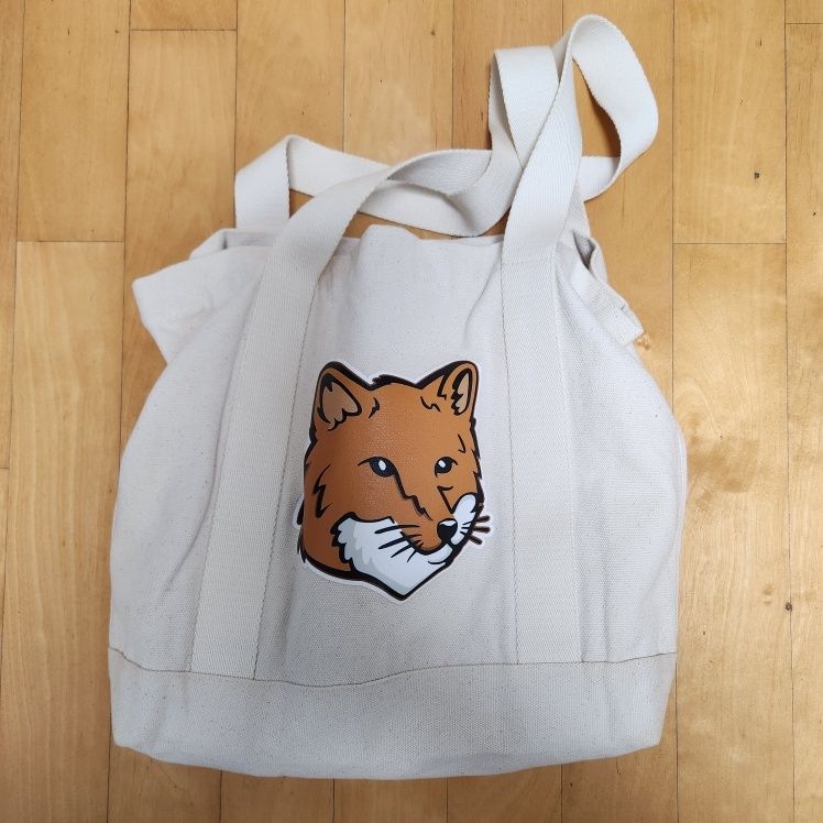 MUSINSA | MAISON KITSUNE Fox Head Tote Bag - Ecru / LW05101WW0050P700
