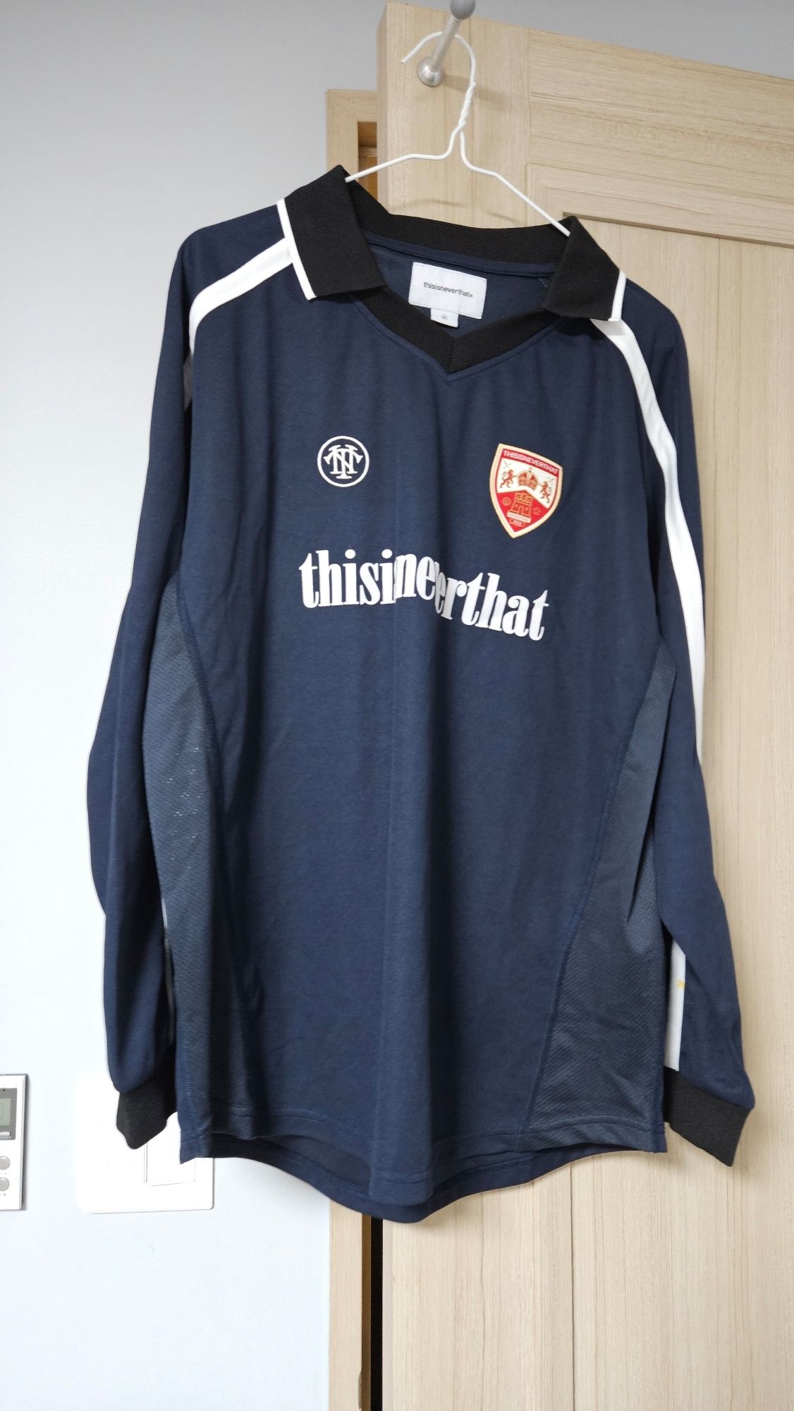トップス thisisneverthat Soccer Jersey Red Thisisneverthat Soccer Jersey | HIP