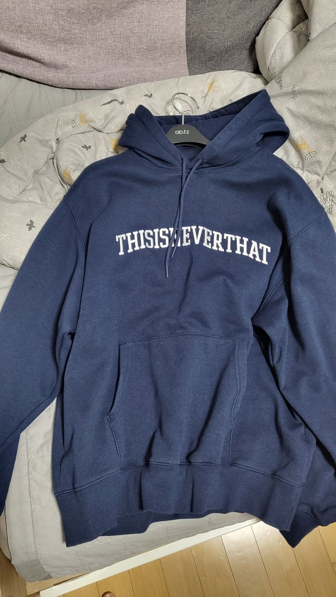 MUSINSA | thisisneverthat Arch-Logo Hoodie - Navy