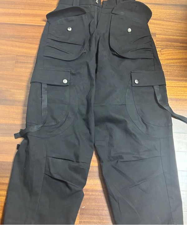 MUSINSA | HUG YOUR SKIN Multi Cargo Pants (Black)