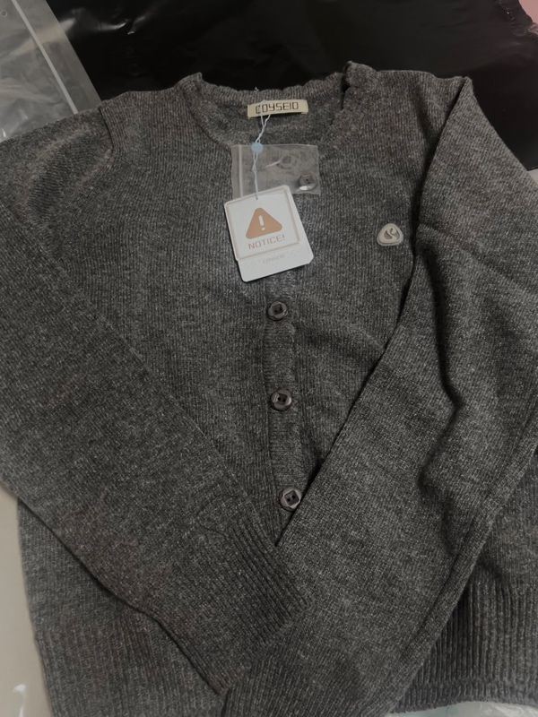 MUSINSA公式 | COYSEIO FLOWER BUTTON CARDIGAN GREY