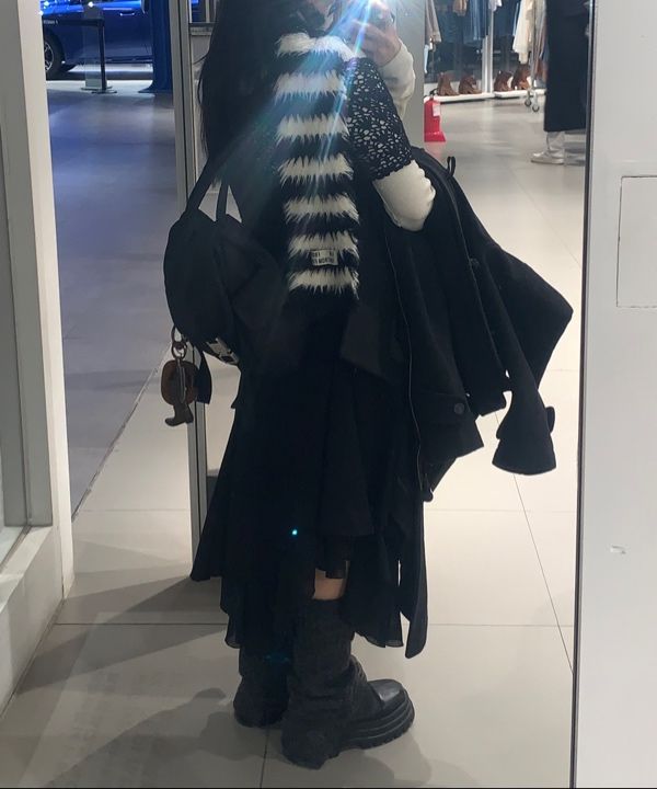 MUSINSA | MISEKI SEOUL Unbalanced layered skirt BLACK