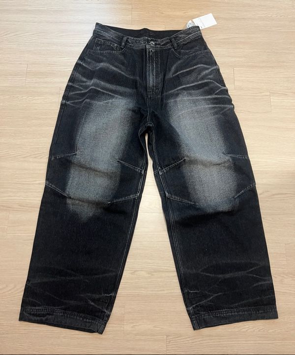 MUSINSA公式 | BLR Embossed Wave Washing Wide Denim Pants Black