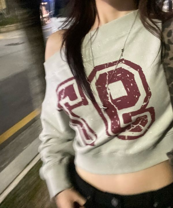 MUSINSA | SCULPTOR Off-Shoulder Cropped Sweatshirt Sage