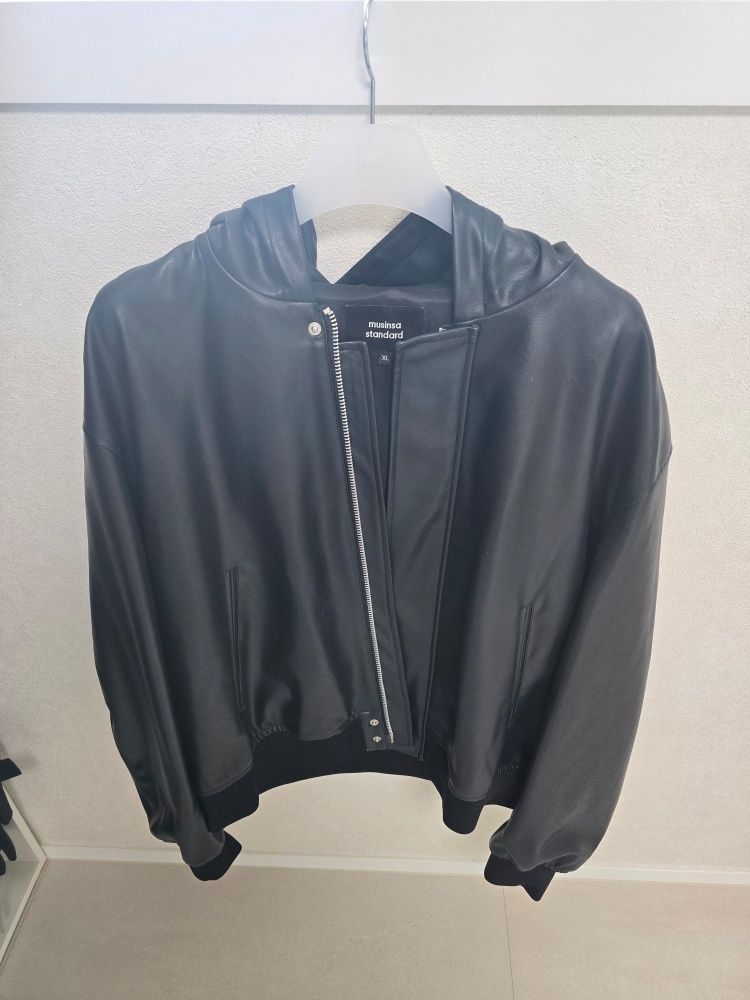 MUSINSA公式 | MUSINSA STANDARD シンセティックレザーオーバーサイズ