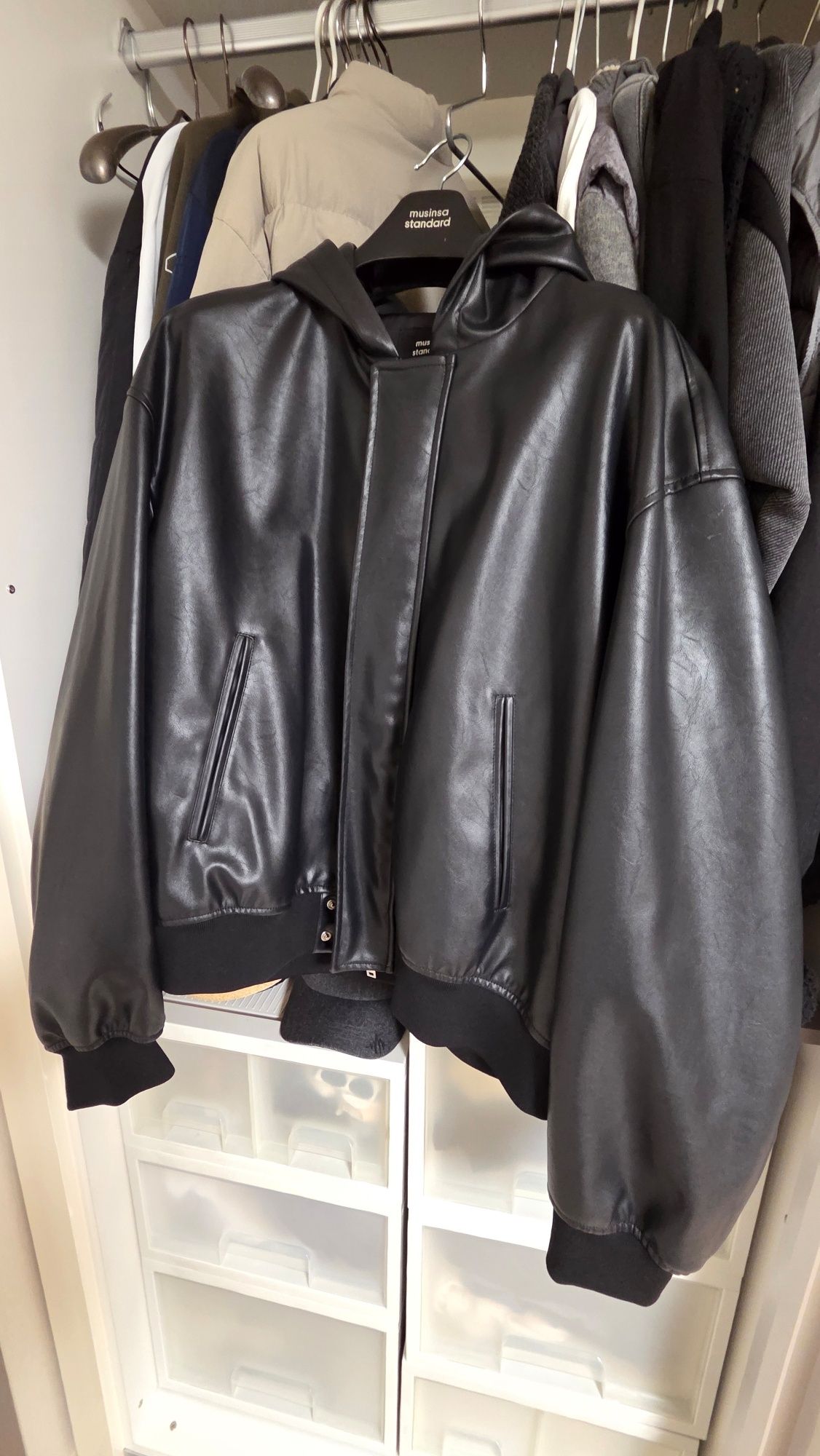MUSINSA公式 | MUSINSA STANDARD シンセティックレザーオーバーサイズ