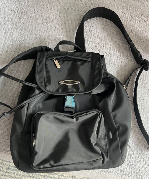 MUSINSA | NOIAGO NOI1383 Nylon Flip Backpack (Black)