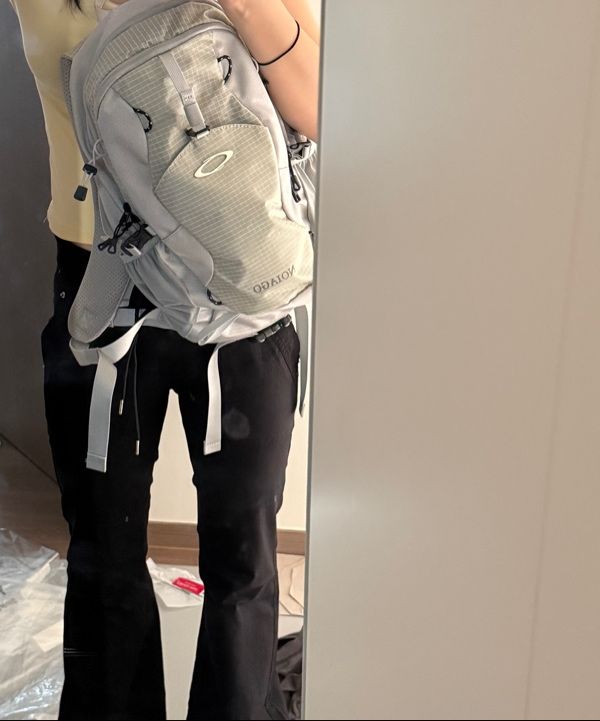 MUSINSA | NOIAGO NOI1388 Nylon Daily Backpack (Light Gray)