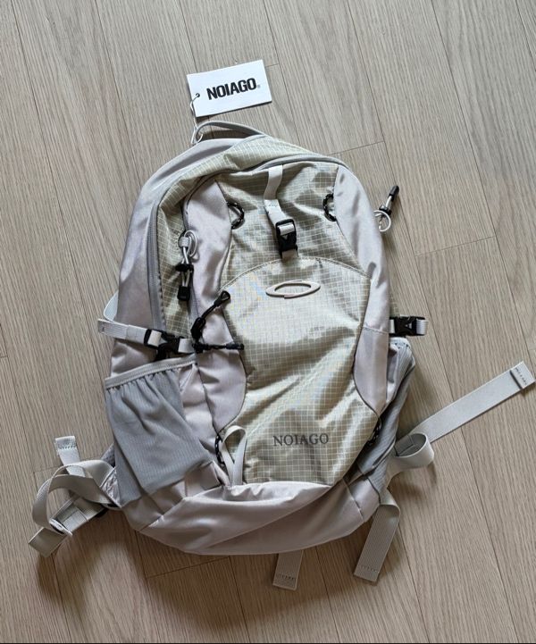 MUSINSA | NOIAGO NOI1388 Nylon Daily Backpack (Light Gray)