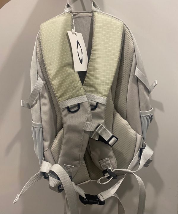 MUSINSA | NOIAGO NOI1388 Nylon Daily Backpack (Light Gray)