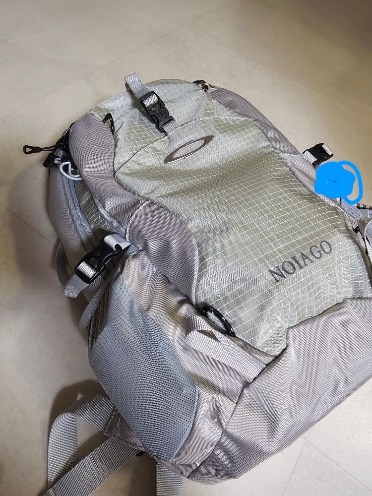 MUSINSA | NOIAGO NOI1388 Nylon Daily Backpack (Light Gray)