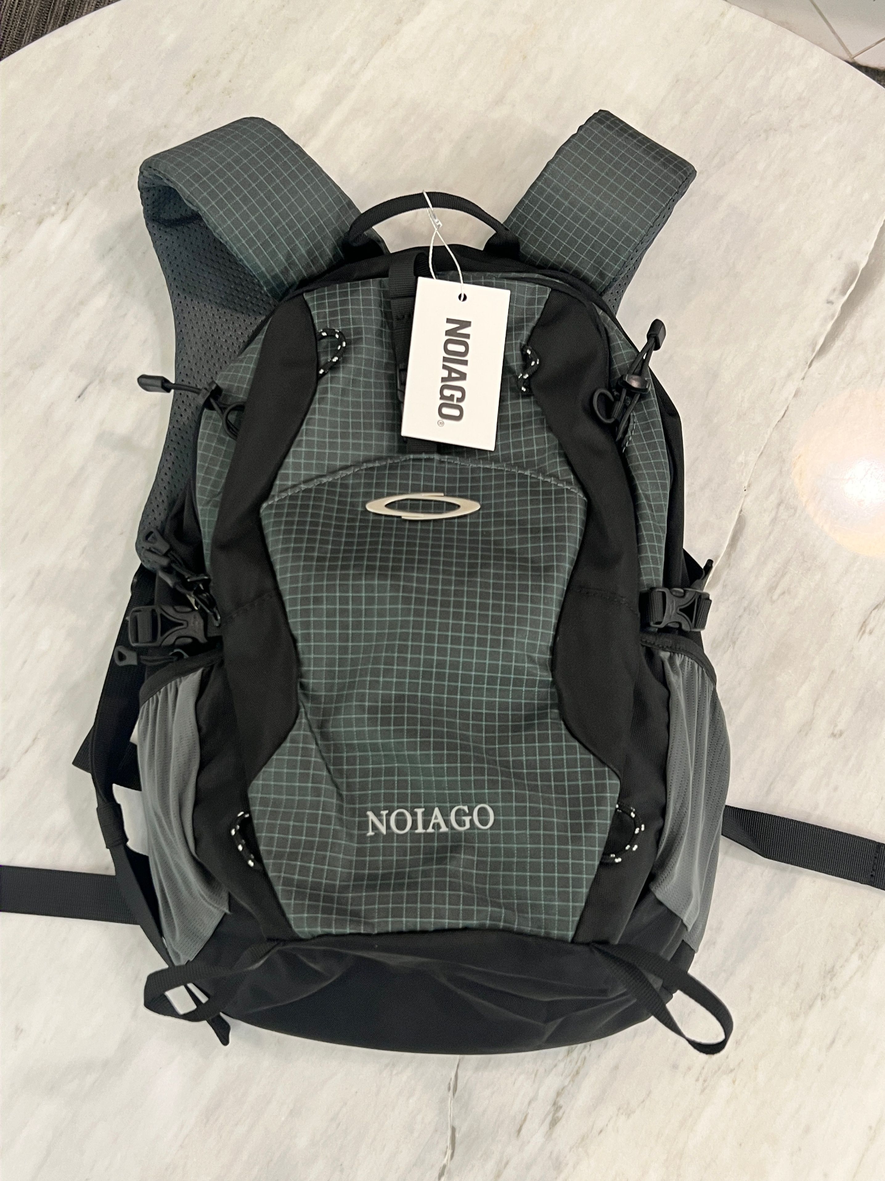 MUSINSA公式 | NOIAGO NOI1389 ナイロンデイリーバックパック (チャコール)