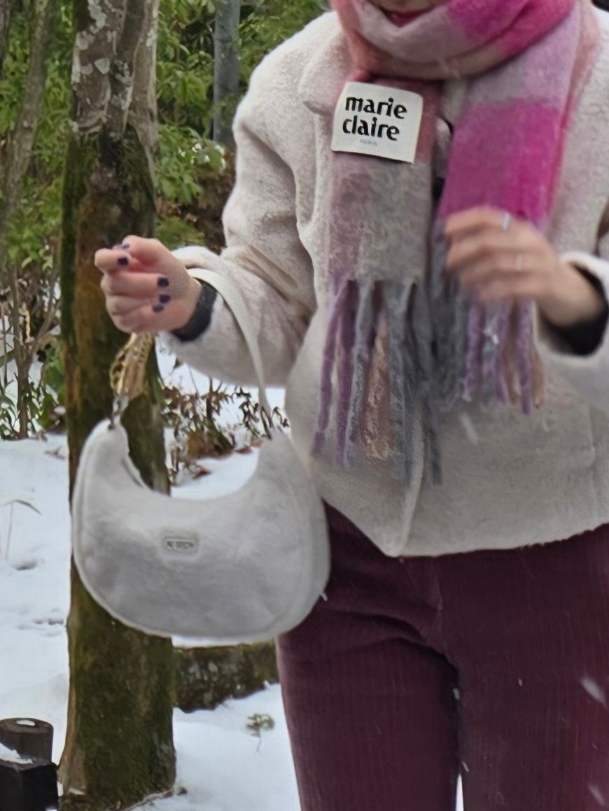 MUSINSA | NERDY Fur Two Way Hobo Bag (Black/Ivory/Hot Pink