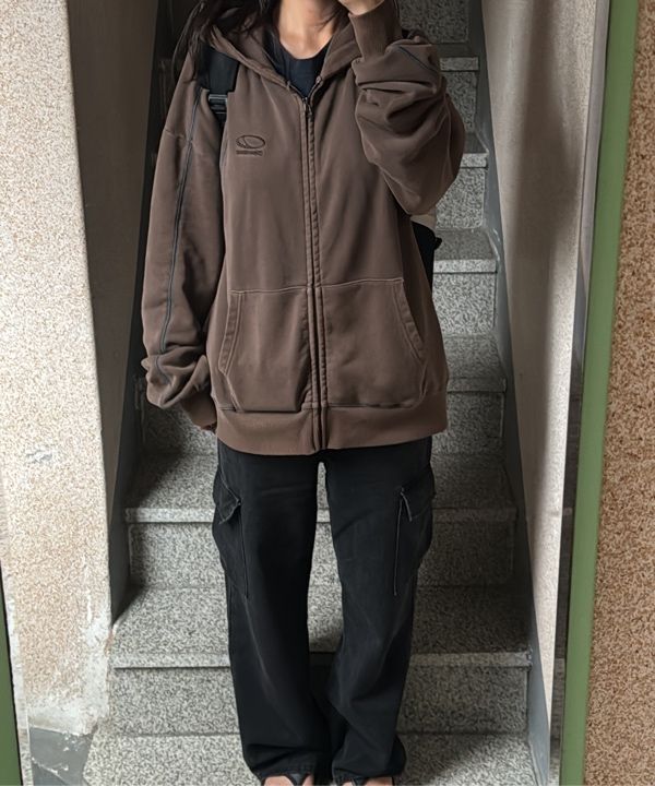 MUSINSA | ODDSTUDIO Pigment Cover Stitch Hoodie - BROWN