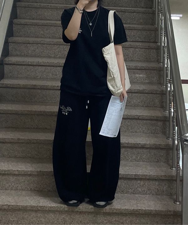 MUSINSA | BADBLOOD Classic Logo 2 Way Curved Jogger Trousers