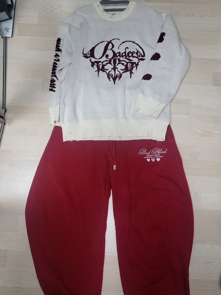 MUSINSA | BADBLOOD Classic Logo 2 Way Curved Jogger Trousers